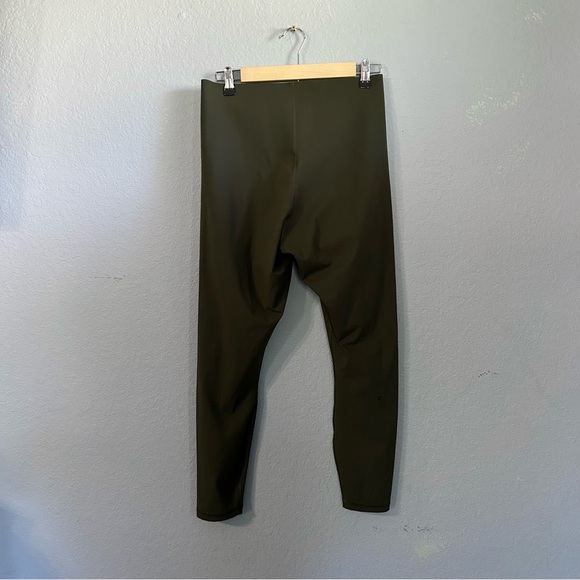 Everlane Perform Seamless Leggings - Picture 7 of 8